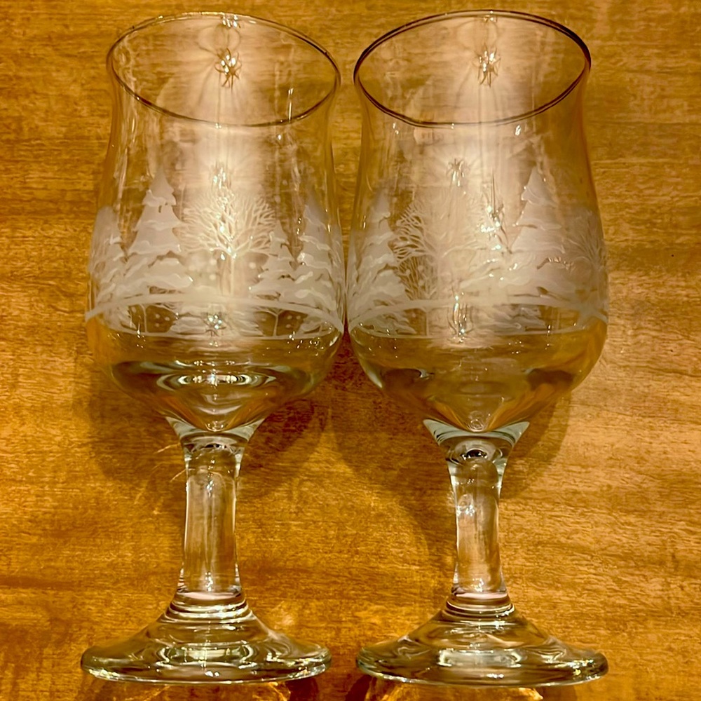 Vintage Libbey Arby’s Winter Scene glasses